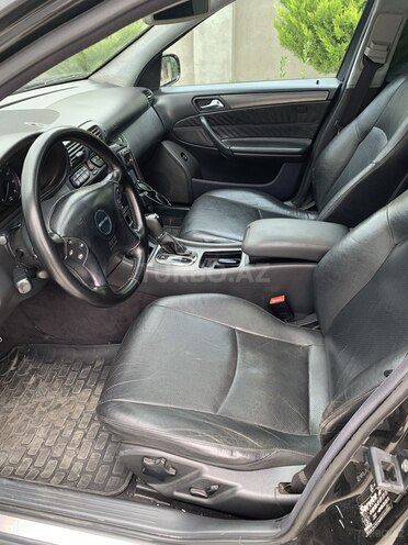 Mercedes C 320-12
