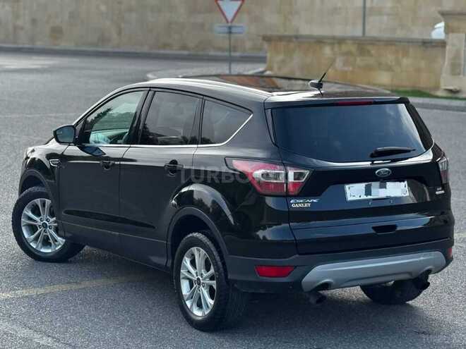 Ford Escape-6