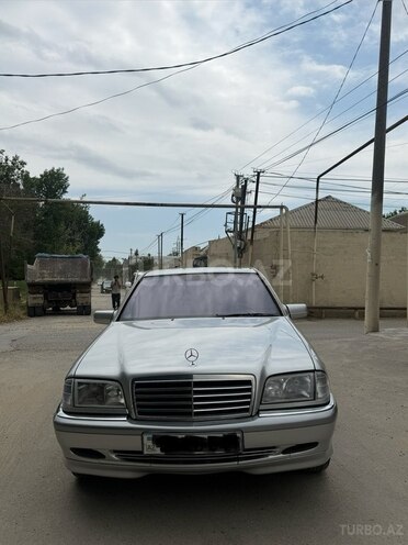 Mercedes C 180-1