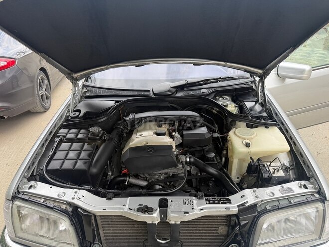 Mercedes C 180-9