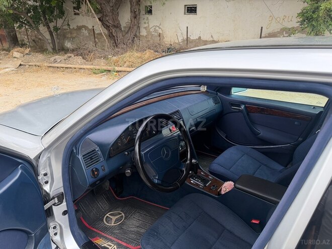 Mercedes C 180-5