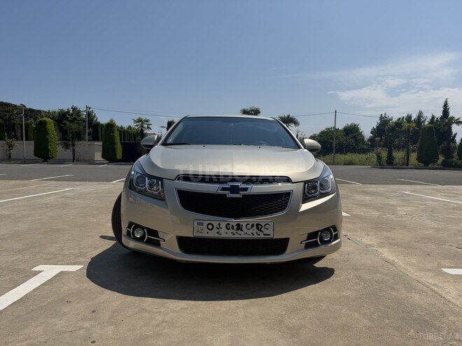 Chevrolet Cruze-1