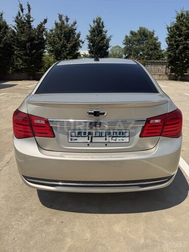 Chevrolet Cruze-2