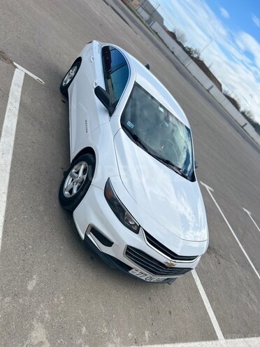 Chevrolet Malibu-5