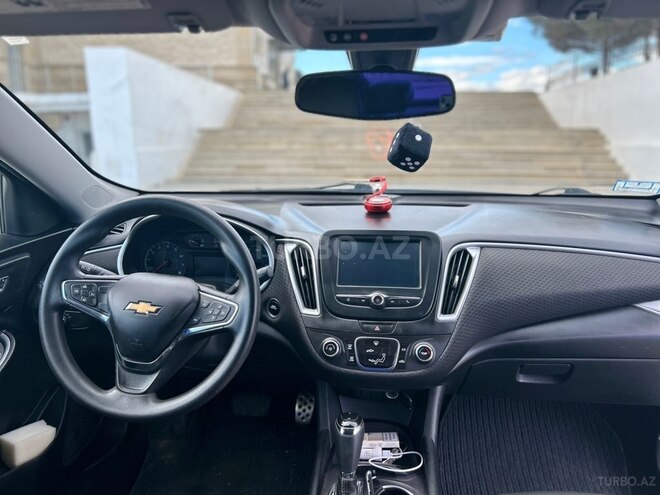 Chevrolet Malibu-3