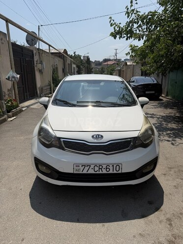Kia Rio-1