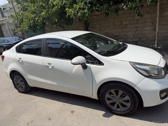 Kia Rio-8