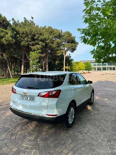 Chevrolet Equinox-12