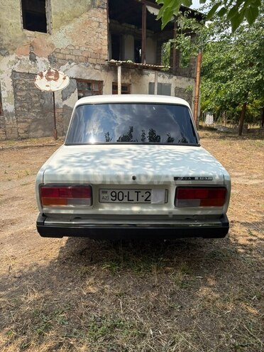 LADA (VAZ) 2107-4