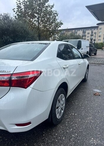 Toyota Corolla-2