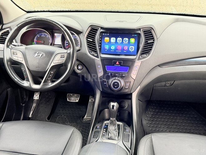 Hyundai Santa Fe-9