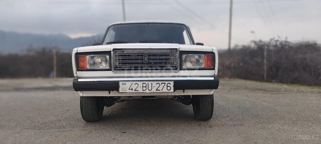 LADA (VAZ) 2107-1