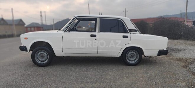 LADA (VAZ) 2107-6