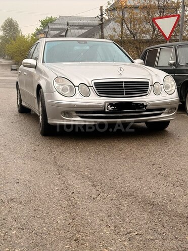 Mercedes E 240-9