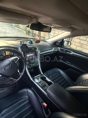 Ford Fusion (North America)-13