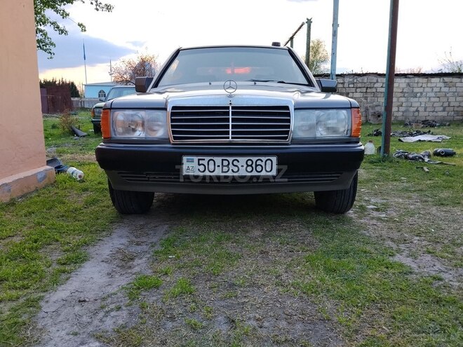 Mercedes 190-7