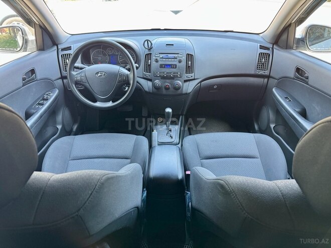 Hyundai i30-7