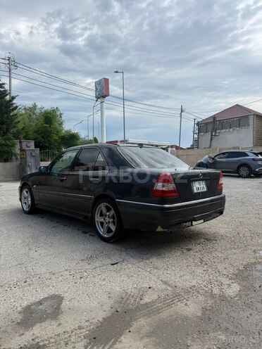 Mercedes C 220-6