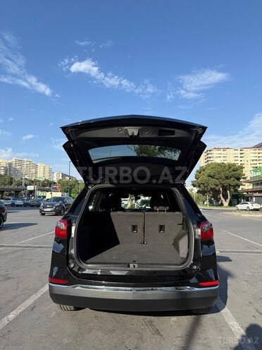 Chevrolet Equinox-7