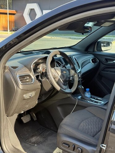 Chevrolet Equinox-8