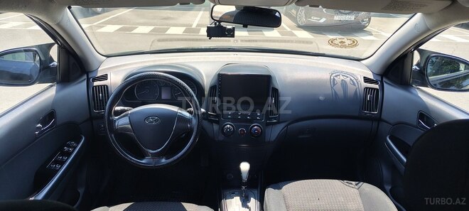 Hyundai i30-10