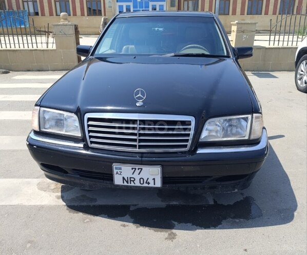 Mercedes C 230-1