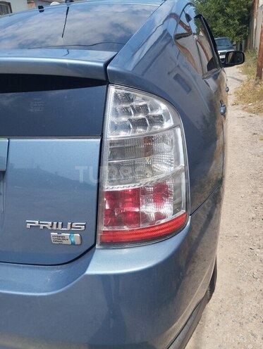 Toyota Prius-6