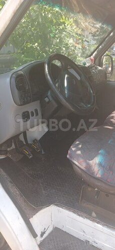 Ford Transit-6