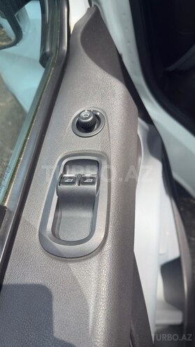 Ford Transit Custom-9