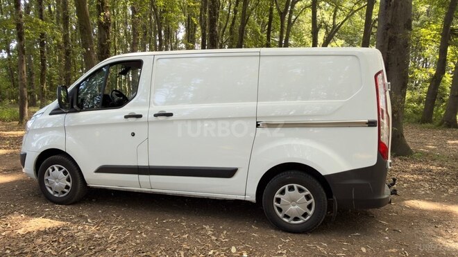 Ford Transit Custom-3