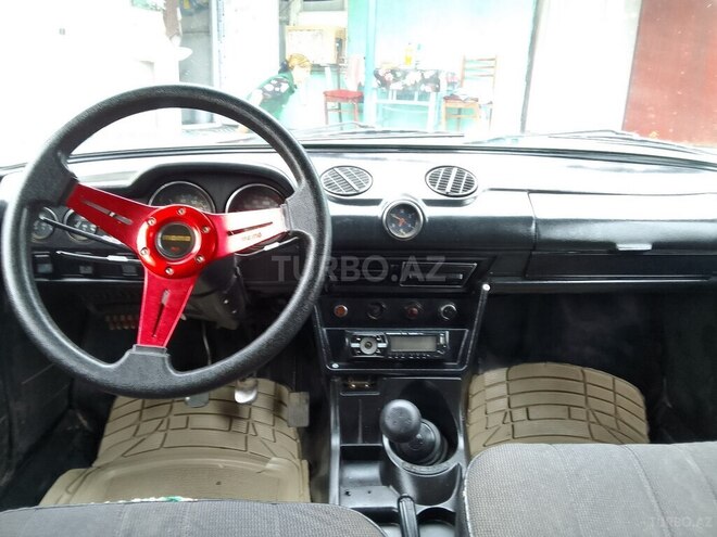 LADA (VAZ) 2106-6