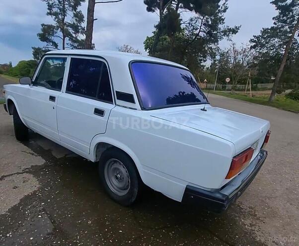 LADA (VAZ) 2107-5