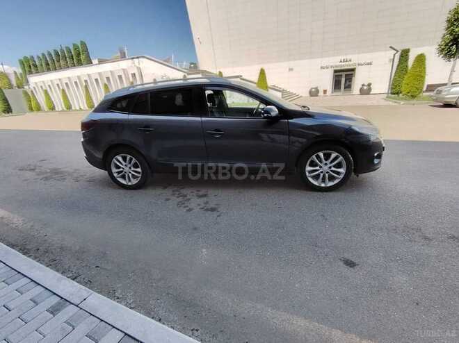 Renault Megane-9