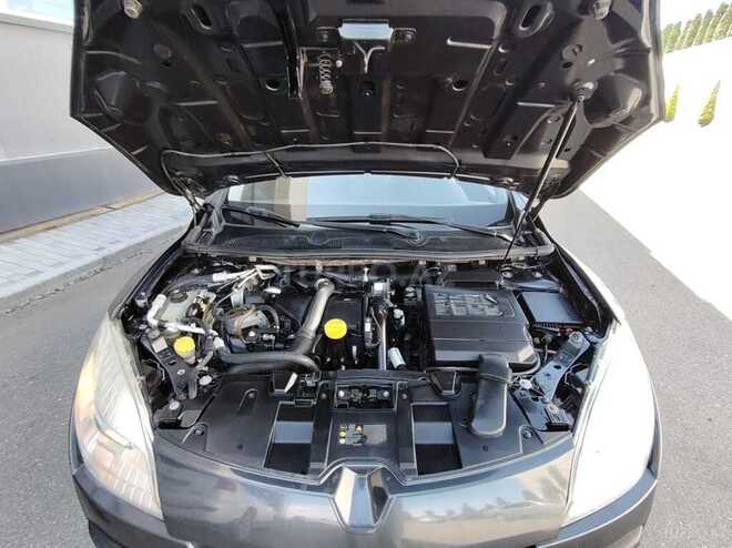 Renault Megane-2