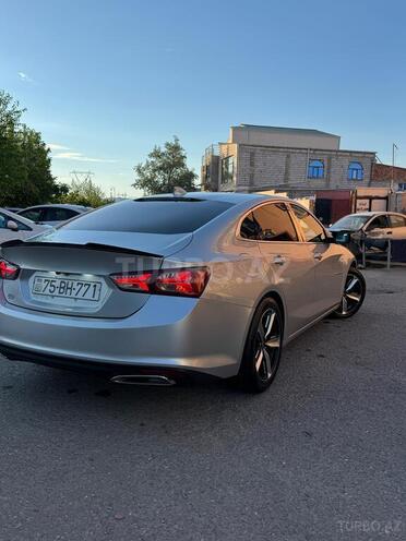 Chevrolet Malibu-5