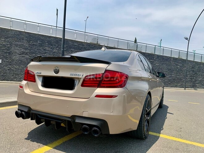 BMW 528-8