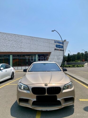 BMW 528-9