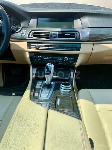 BMW 528-15