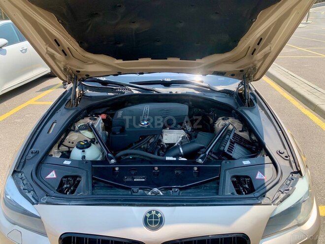 BMW 528-17