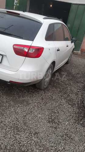 SEAT Ibiza-3