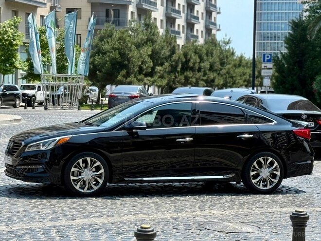 Hyundai Sonata-5