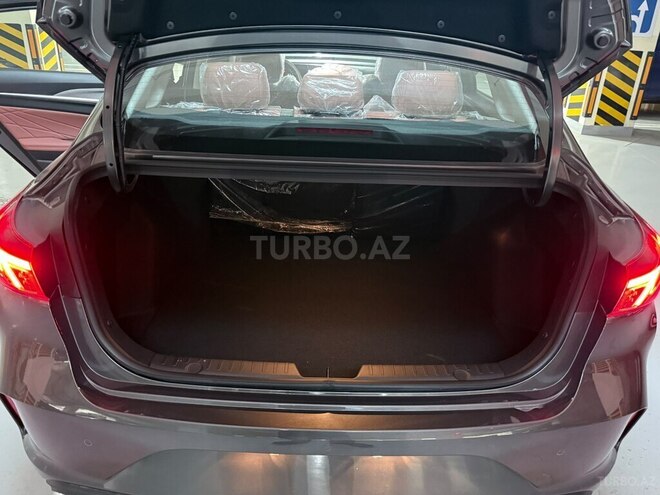 Changan Eado Plus-13