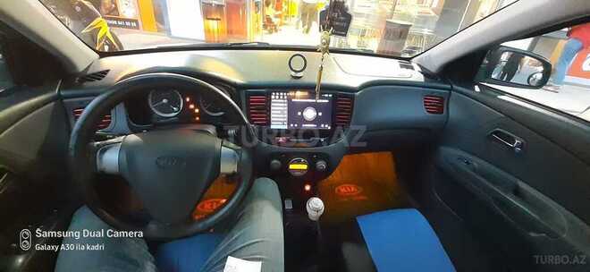 Kia Rio-7