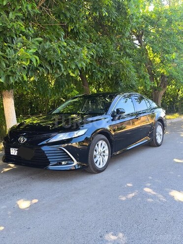 Toyota Camry 2022, 133,400 km - 2.5 l - Şirvan