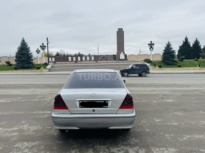 Mercedes C 180-2