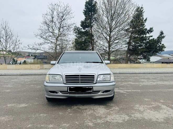 Mercedes C 180-1