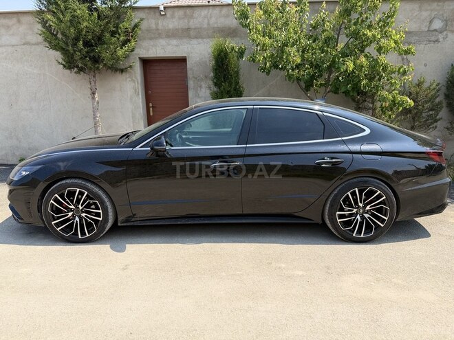 Hyundai Sonata-8