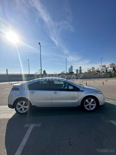 Chevrolet Volt-4