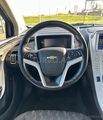 Chevrolet Volt-7