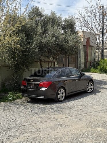 Chevrolet Cruze-11